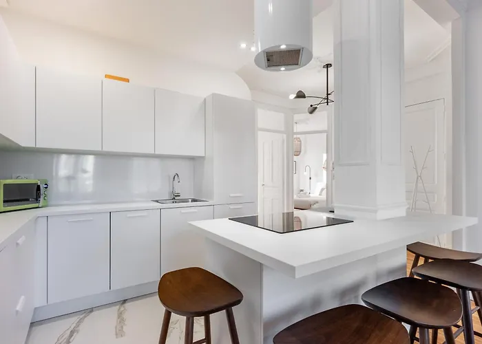 Le De Medreville * * Нанси